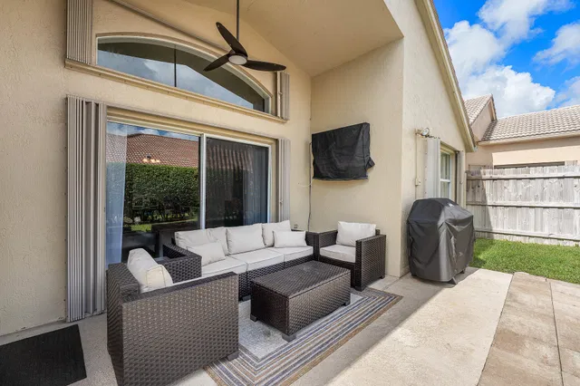  Residence photo 22