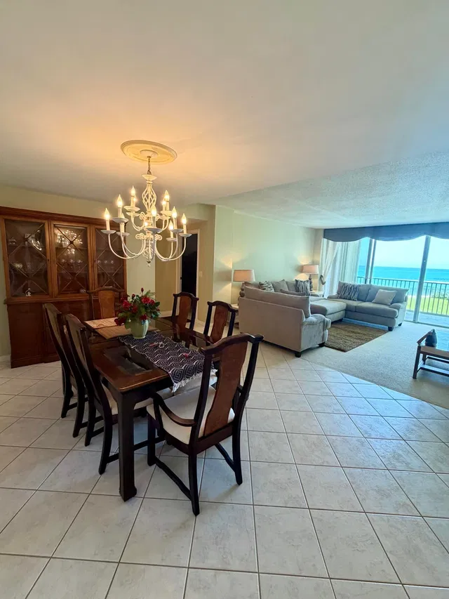 Singer Island Residence photo 5