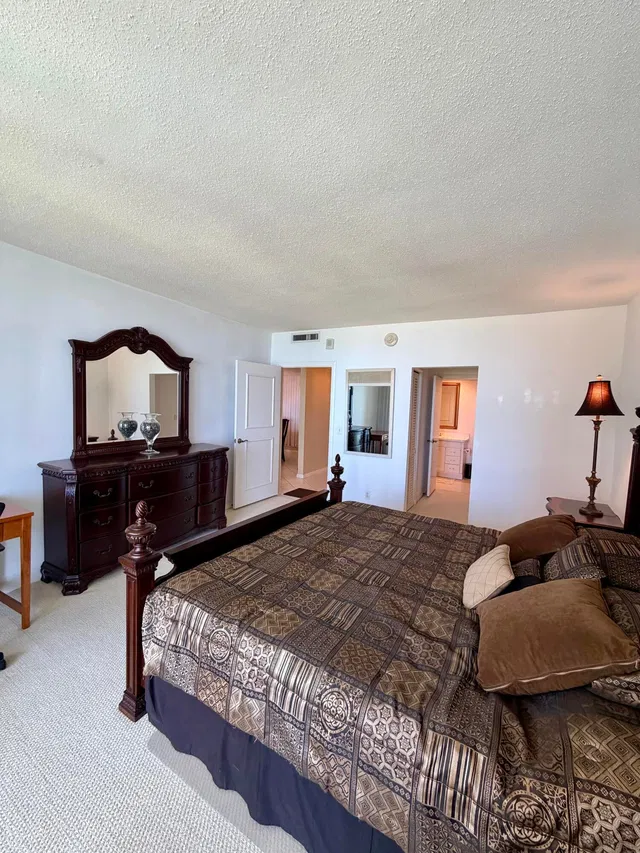 Singer Island Residence photo 14