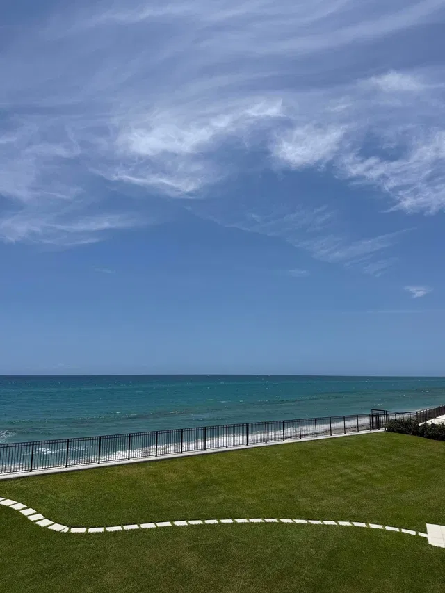 Singer Island Residence photo 17