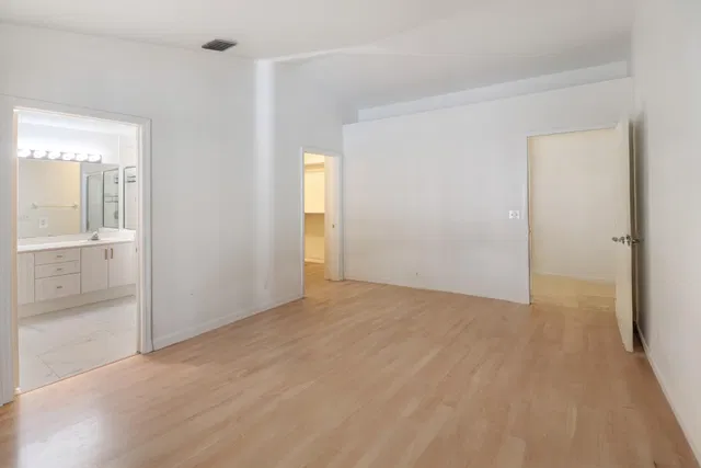  Residence photo 21