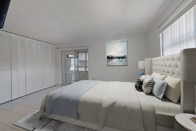  Residence photo 8
