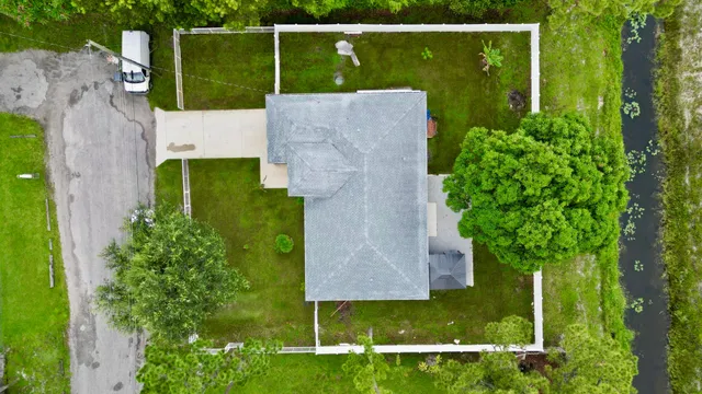  Residence photo 10