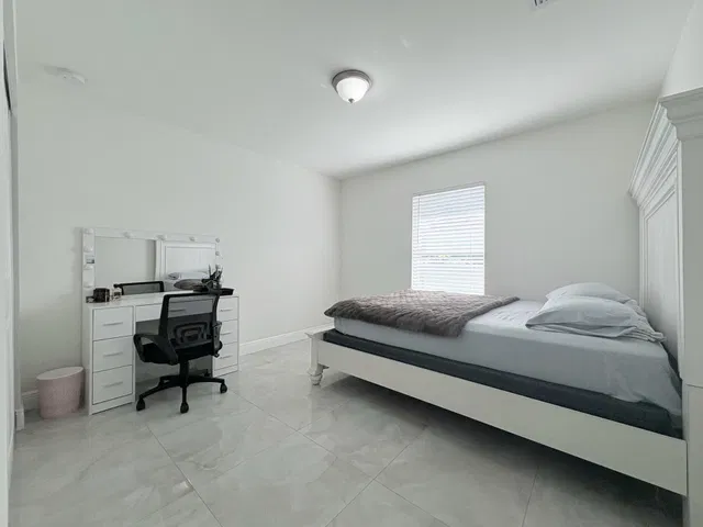  Residence photo 19