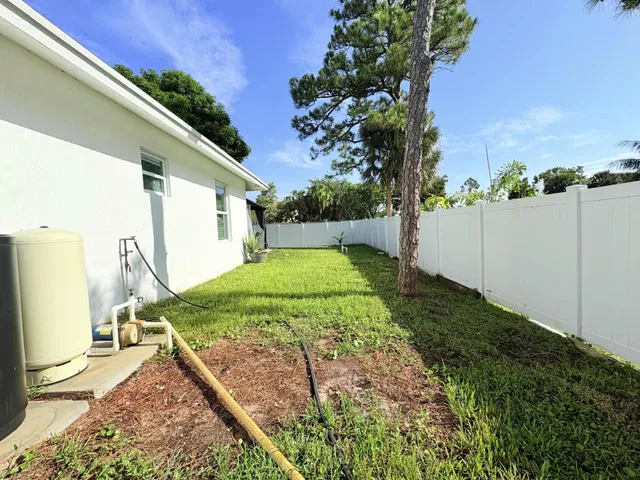  Residence photo 41