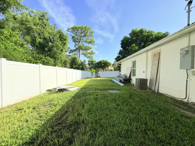  Residence photo 46