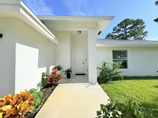  Residence photo 51