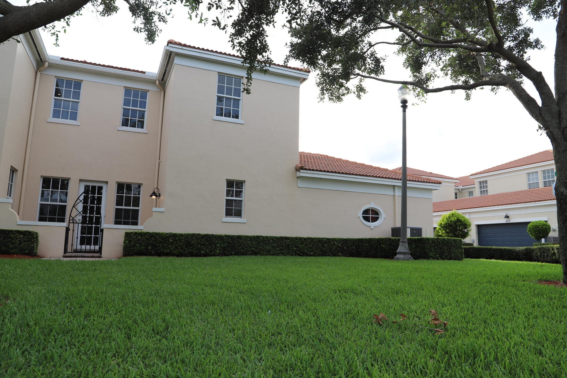 Residence photo 5