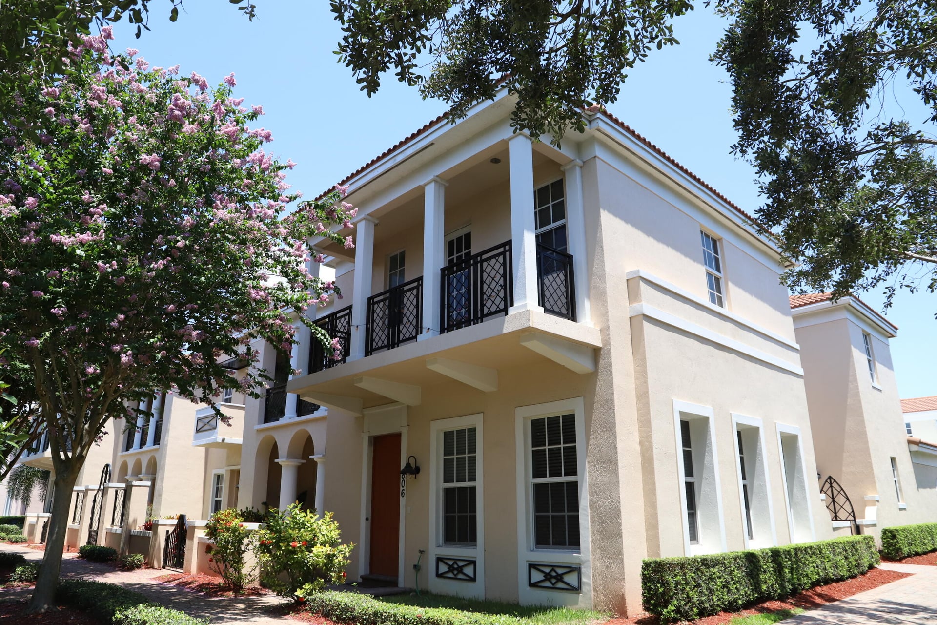 Residence photo 52