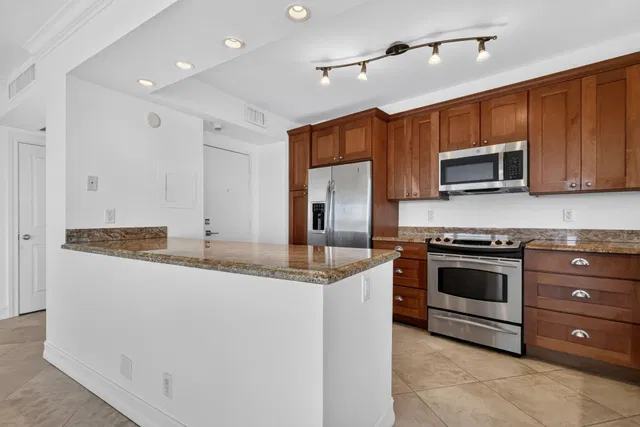 Downtown Delray Beach Unit 4F photo 15