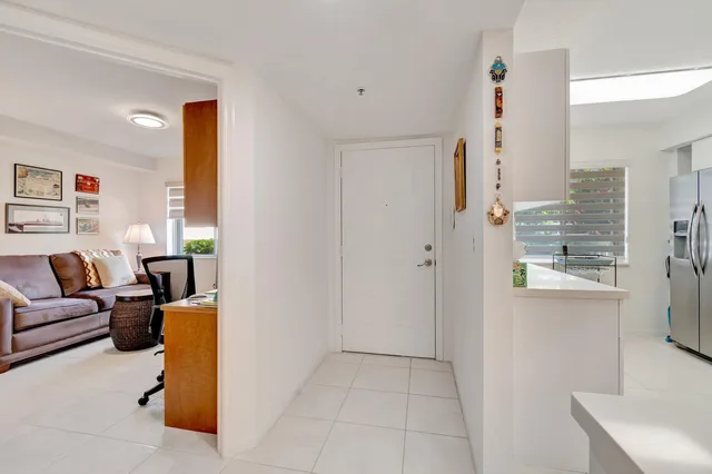 Unit 103 photo 5
