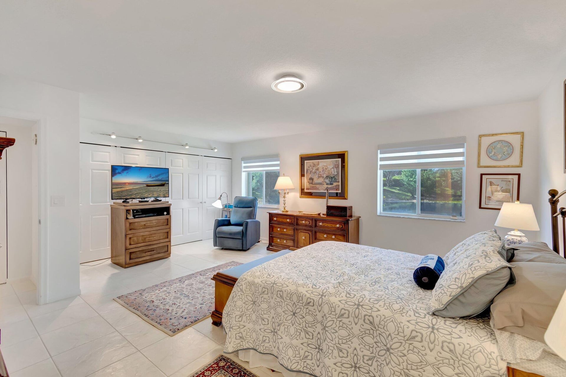 Unit 103 photo 29