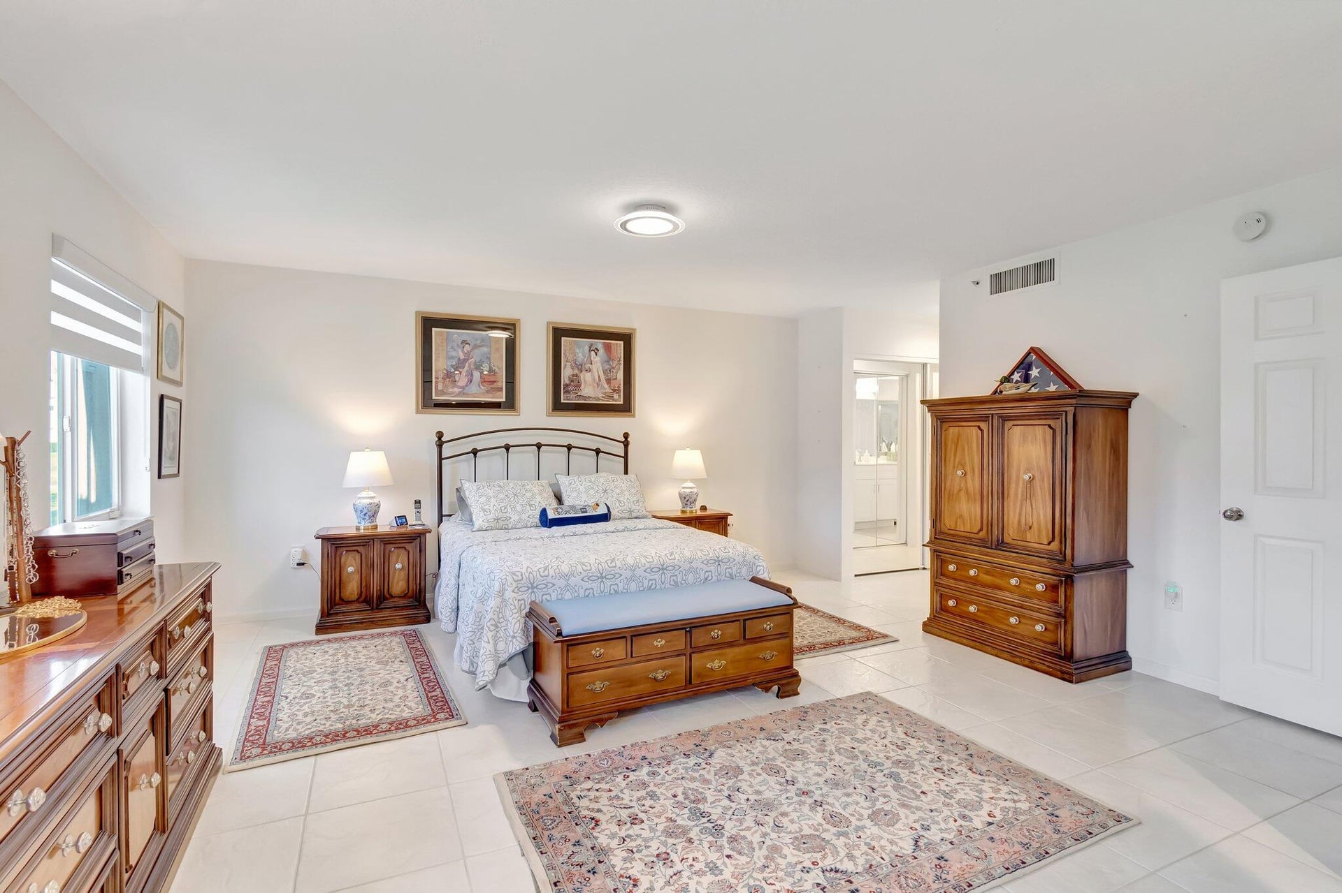 Unit 103 photo 32