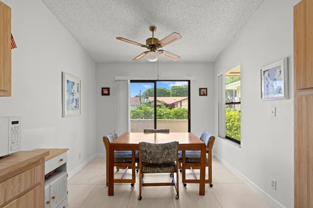 Residence photo 3