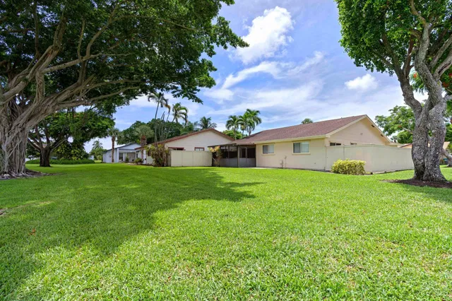 Residence photo 13