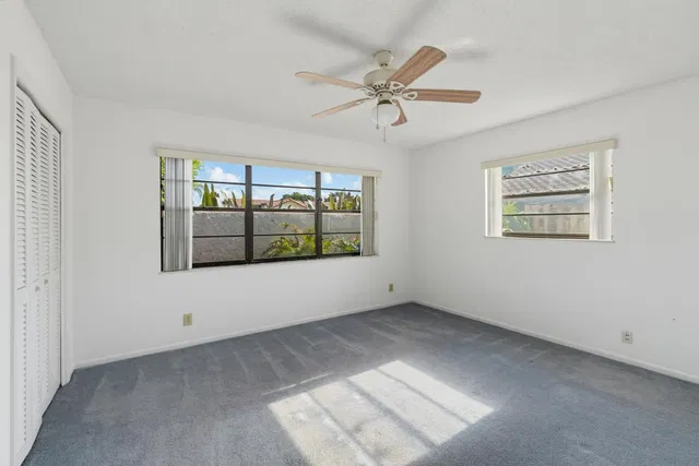  Residence photo 12