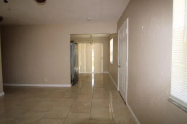 Residence photo 4