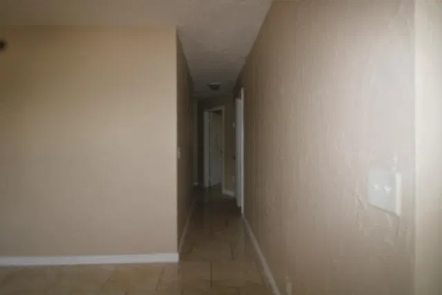 Residence photo 5