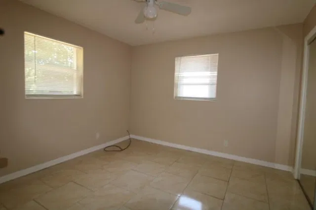 Residence photo 6