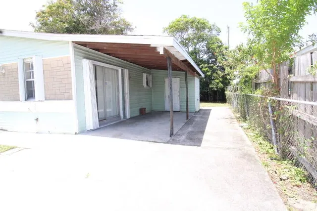 Residence photo 14
