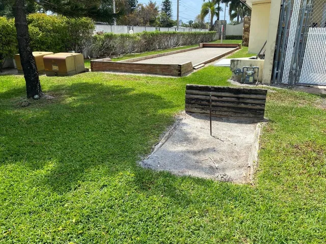  Unit B photo 18