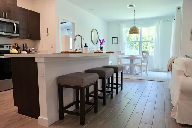 Residence photo 10