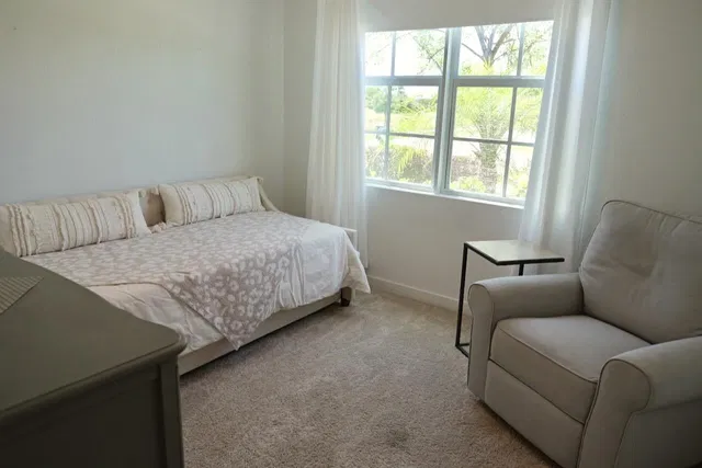 Residence photo 36