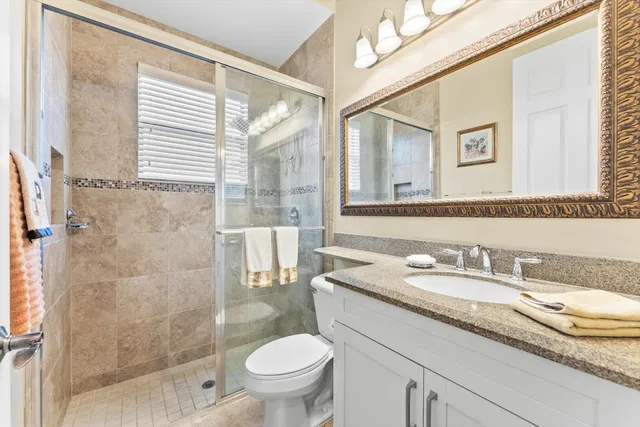  Residence photo 24