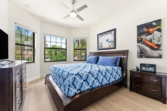  Residence photo 53