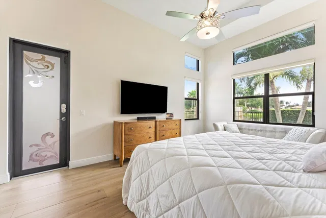  Residence photo 57