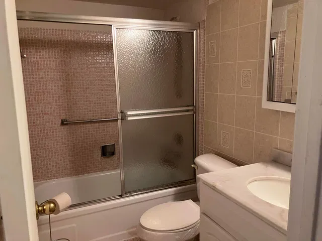 Residence photo 12