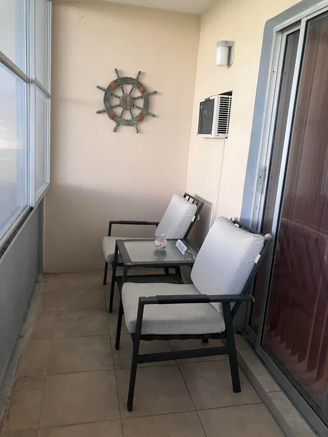 Residence photo 18