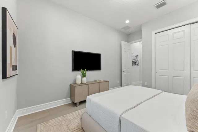 Residence photo 67