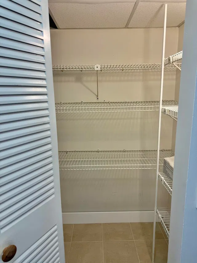 Unit k 311 photo 10