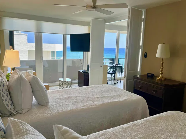Singer Island Unit 1-806 photo 27