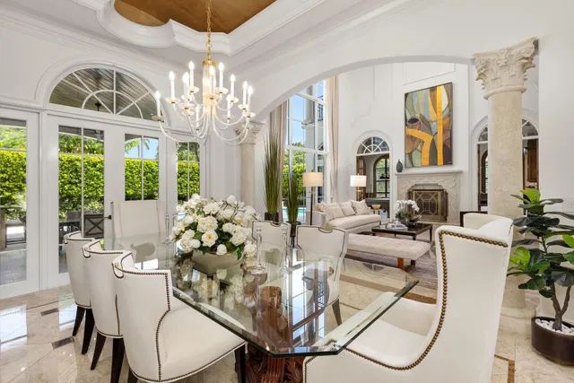 Royal Palm Yacht and Country Club Residence photo 14