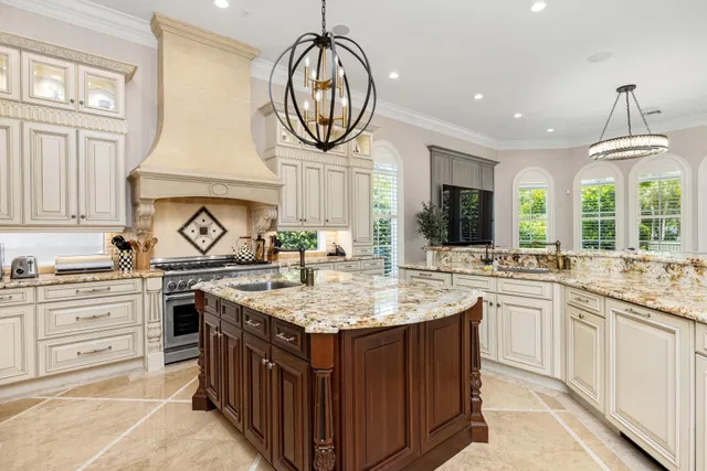 Royal Palm Yacht and Country Club Residence photo 19
