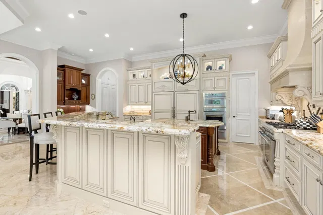 Royal Palm Yacht and Country Club Residence photo 20