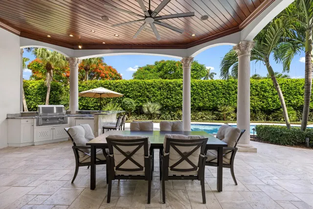 Royal Palm Yacht and Country Club Residence photo 29