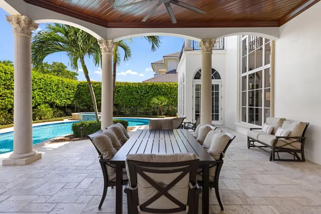 Royal Palm Yacht and Country Club Residence photo 30