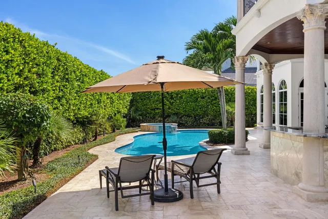 Royal Palm Yacht and Country Club Residence photo 35