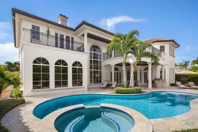 Royal Palm Yacht and Country Club Residence photo 37