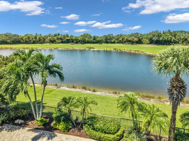 Mirasol Country Club Residence photo 2