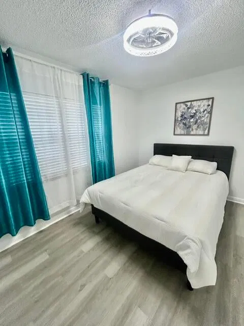  Unit 115 photo 20