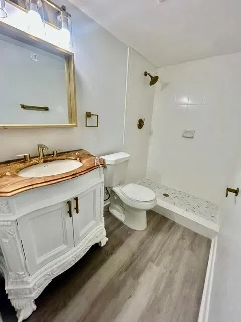  Unit 115 photo 22