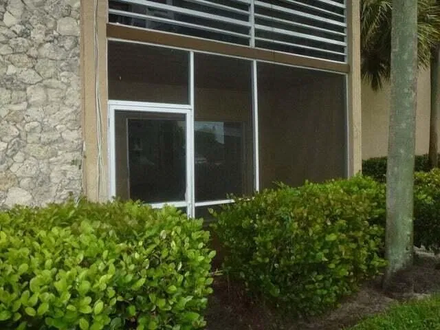  Unit 115 photo 27