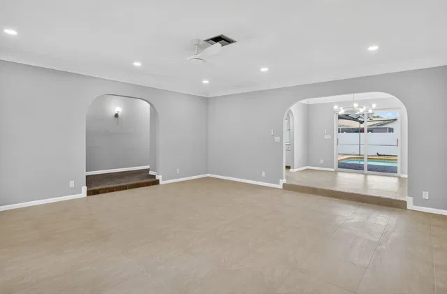  Residence photo 10