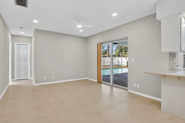  Residence photo 18
