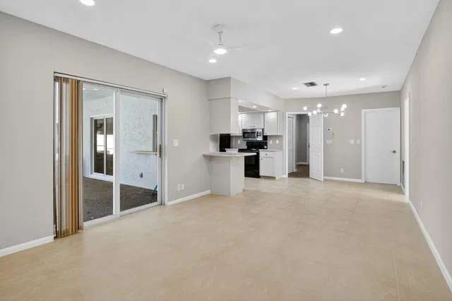  Residence photo 20