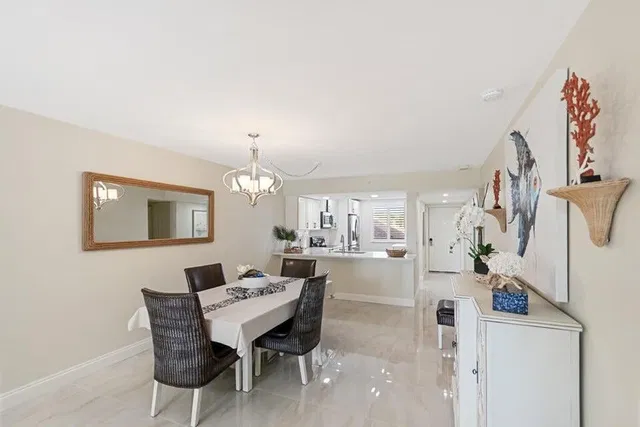  Unit 203 photo 6